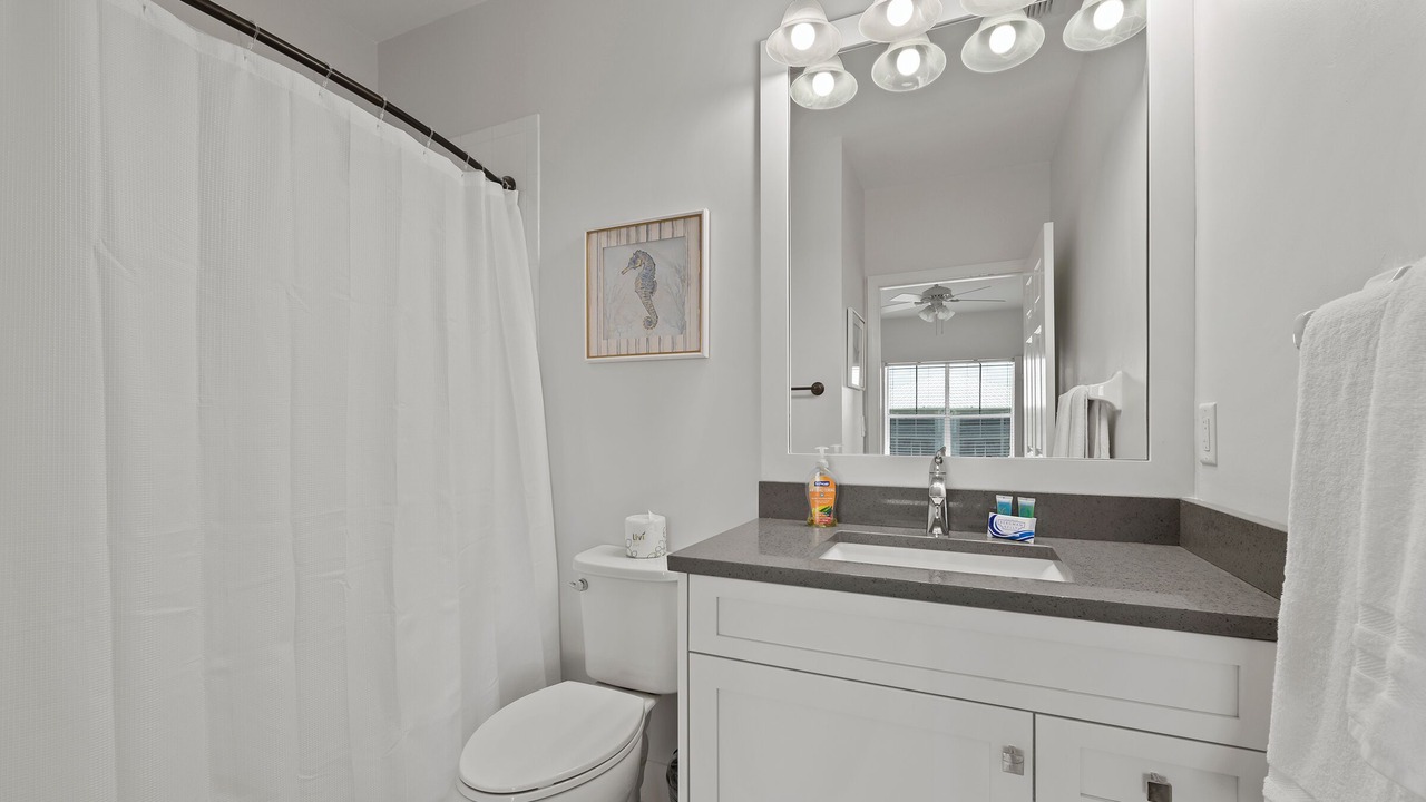 Photo of Bathroom in Naples