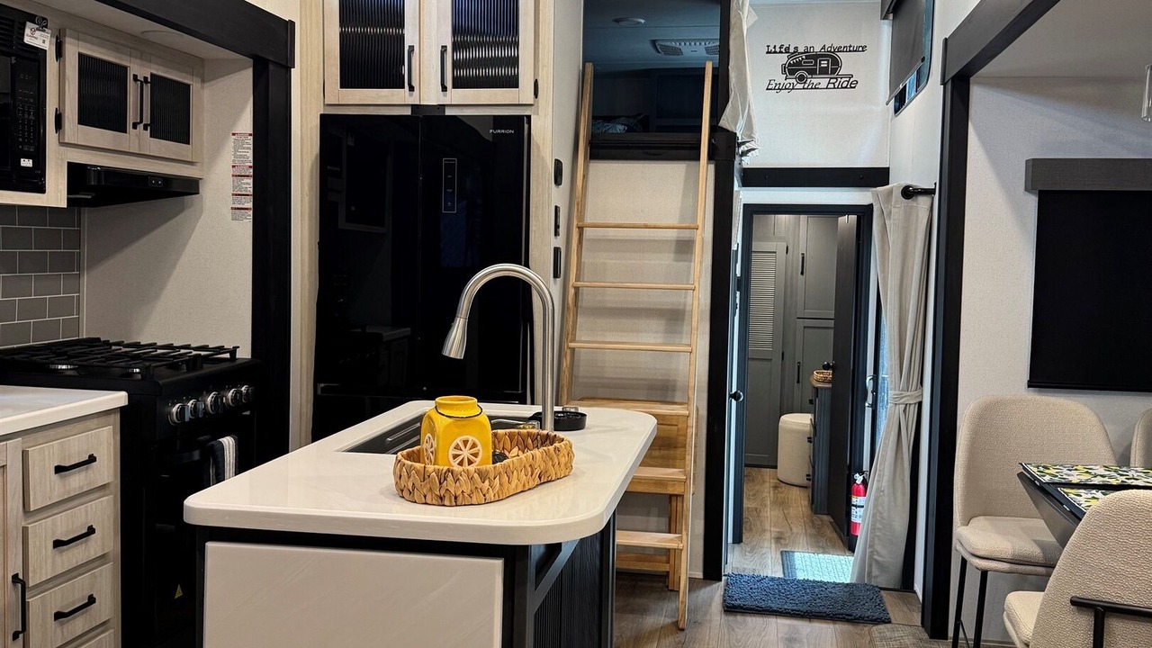 Photo of Bedroom in River Ranch
