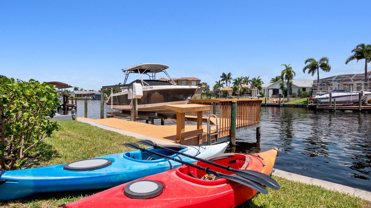 Photo of Others in Caloosahatchee
