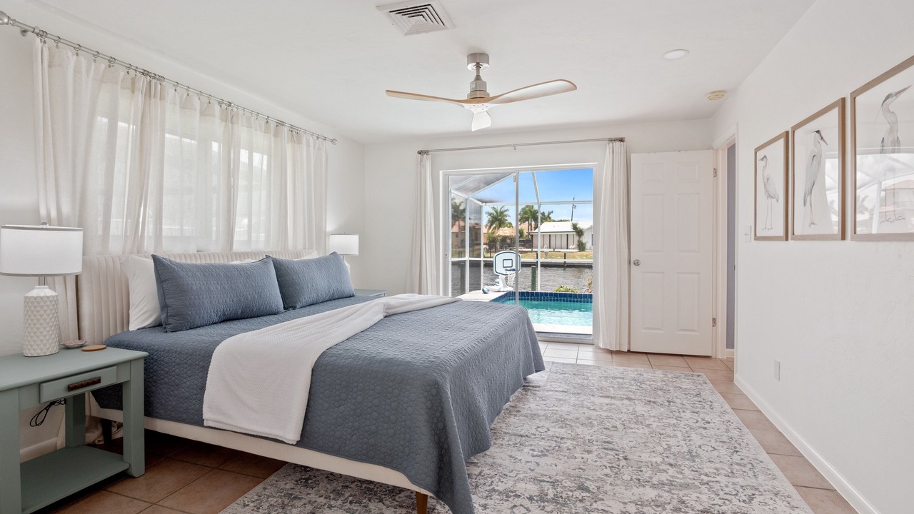 Photo of Bedroom in Caloosahatchee