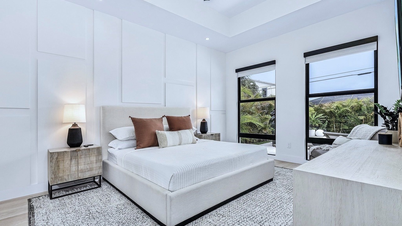 Photo of Bedroom in Naples Park