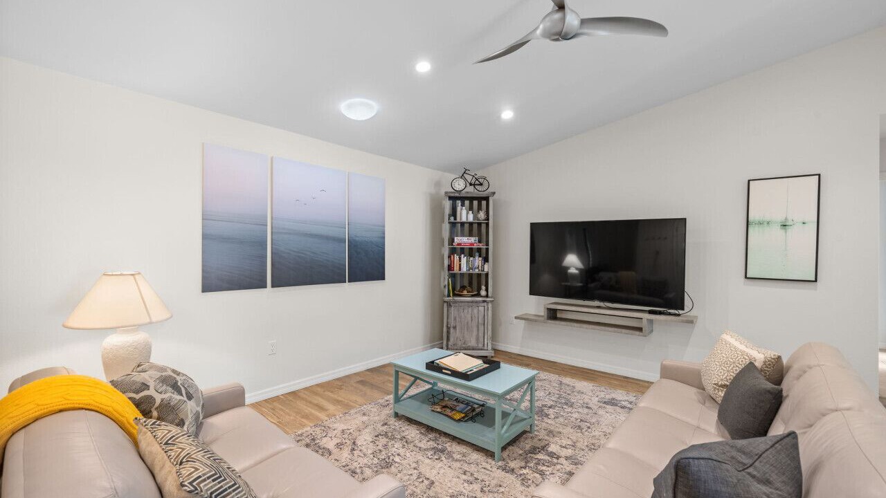 Photo of Others in Indian Beach Sapphire Shores
