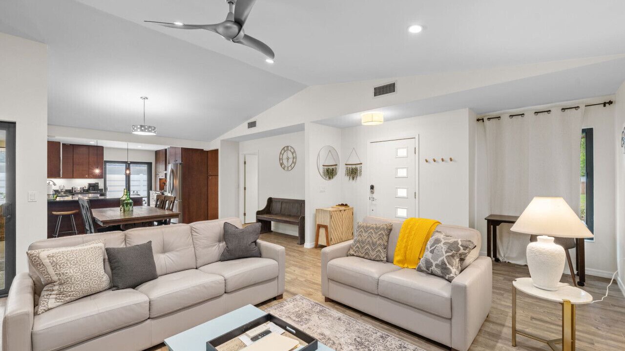 Photo of Livingroom in Indian Beach Sapphire Shores