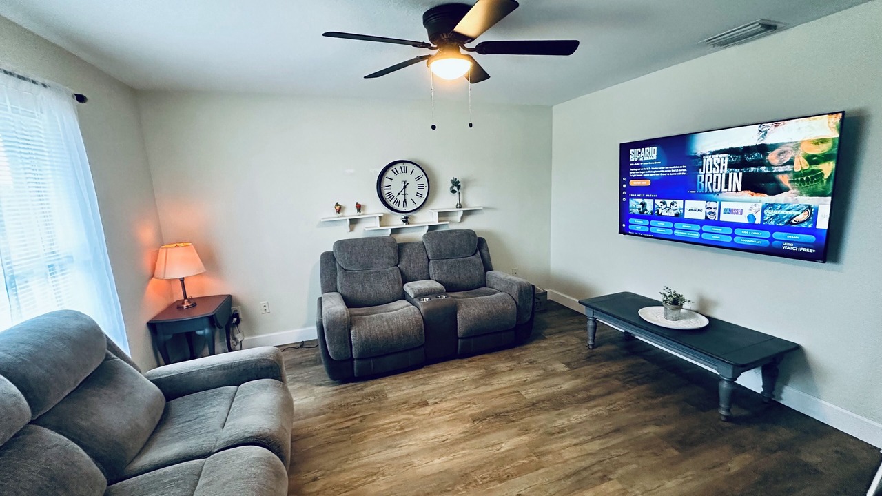 Photo of Livingroom in Westminister