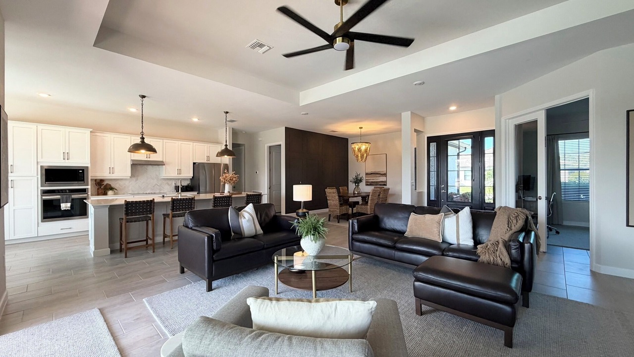 Photo of Livingroom in Gateway