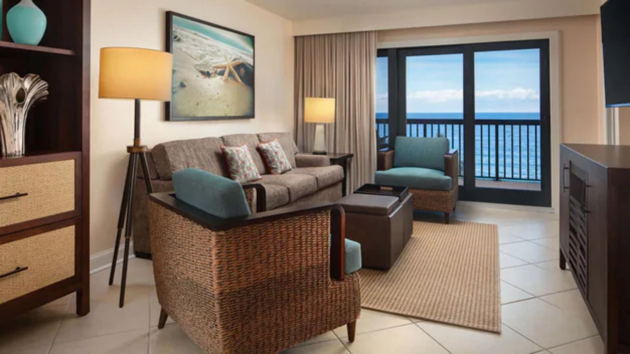 Photo of Livingroom in Hutchinson Island South