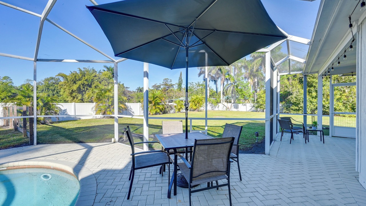 Photo of Outdoor in Naples