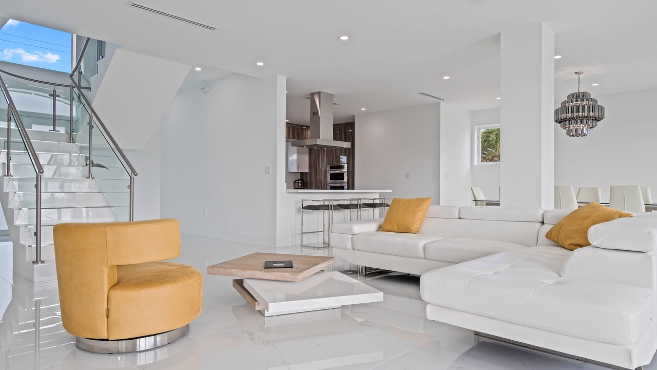 Photo of Livingroom in Marathon