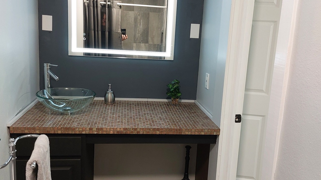 Photo of Bathroom in Lake Magdalene