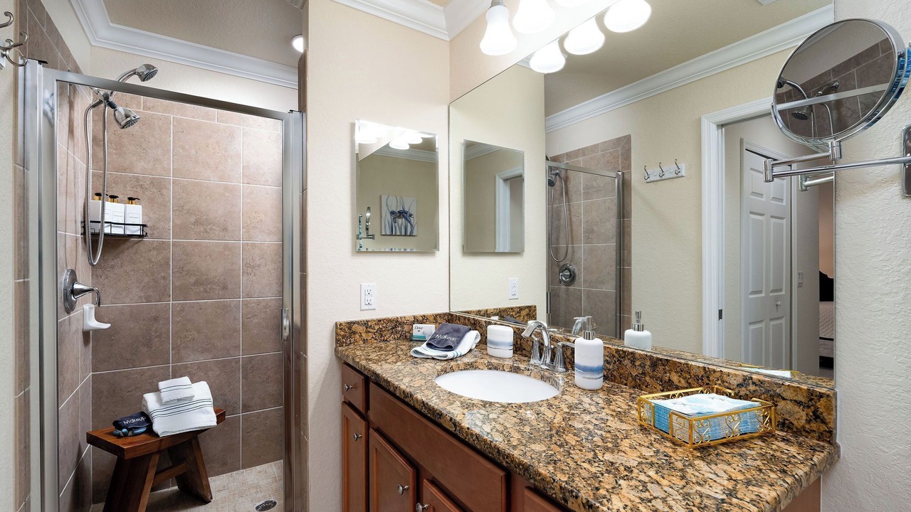 Photo of Bathroom in Naples