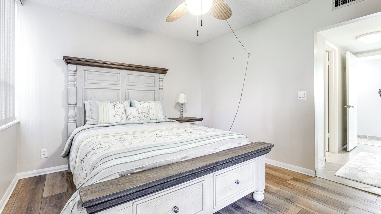 Photo of Bedroom in Jensen Beach