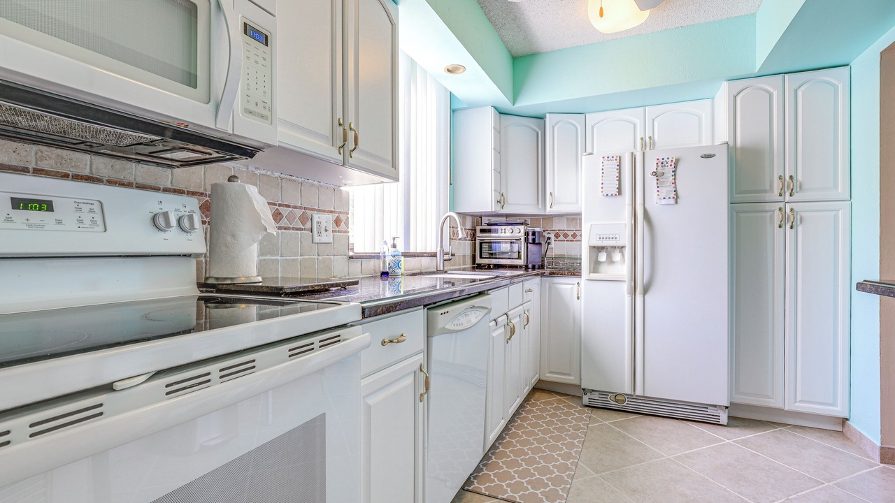 Photo of Kitchen in Jensen Beach