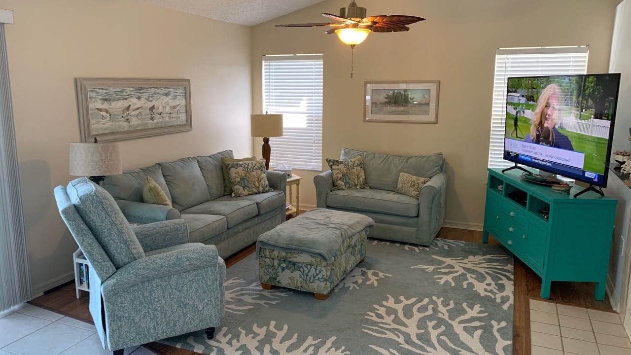 Photo of Livingroom in Sebastian Highlands