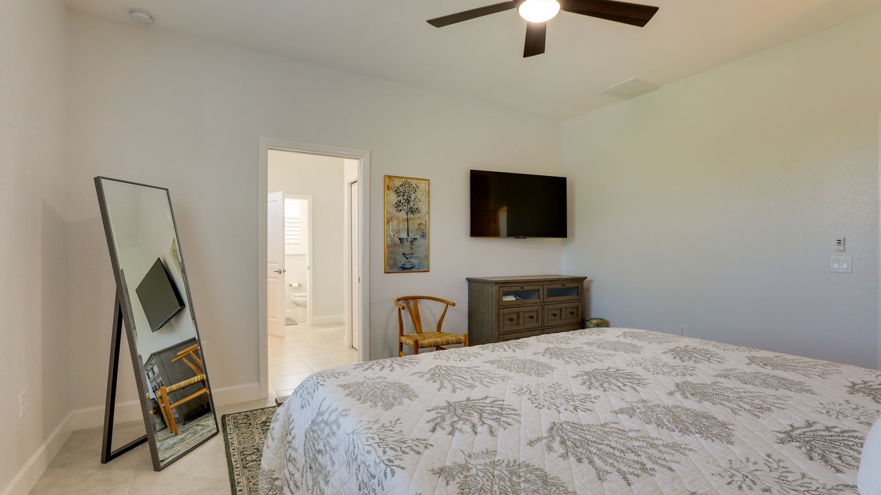 Photo of Bedroom in South Gulf Cove