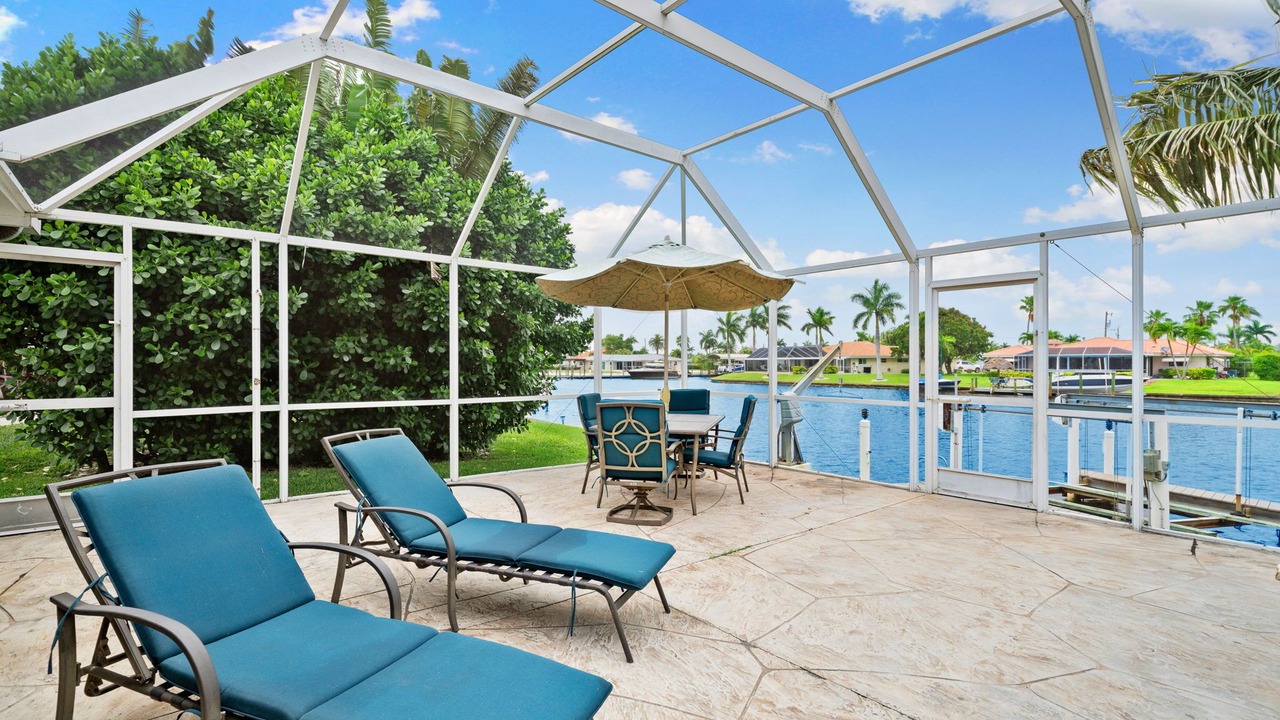 Photo of Patio Balcony in Yacht Club