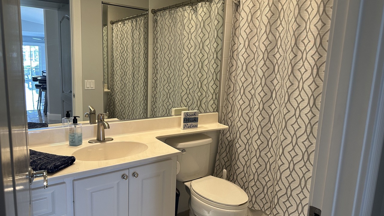 Photo of Bathroom in Village Walk