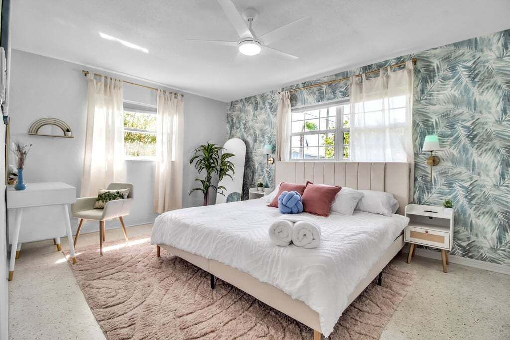 Photo of Bedroom in Seminole