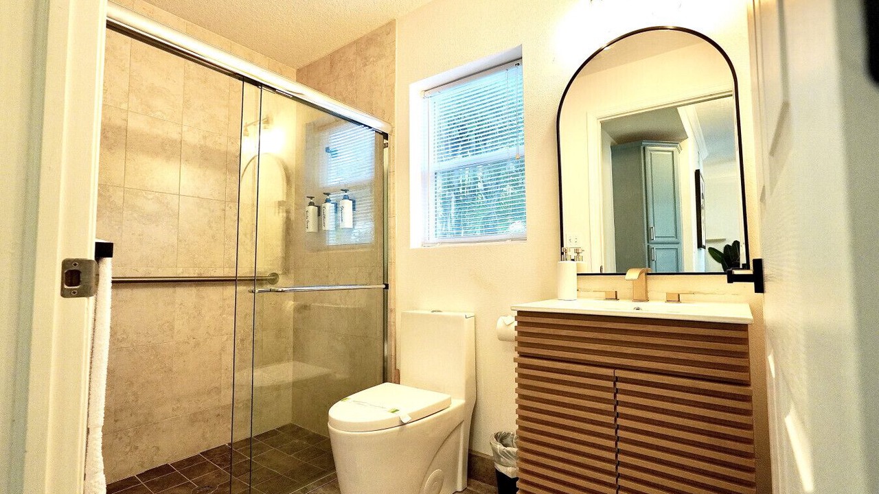 Photo of Bathroom in Crescent Beach