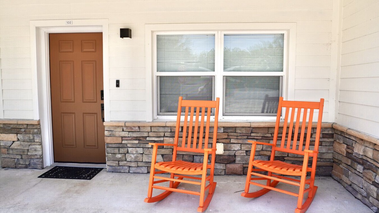 Photo of Patio Balcony in Crescent Beach