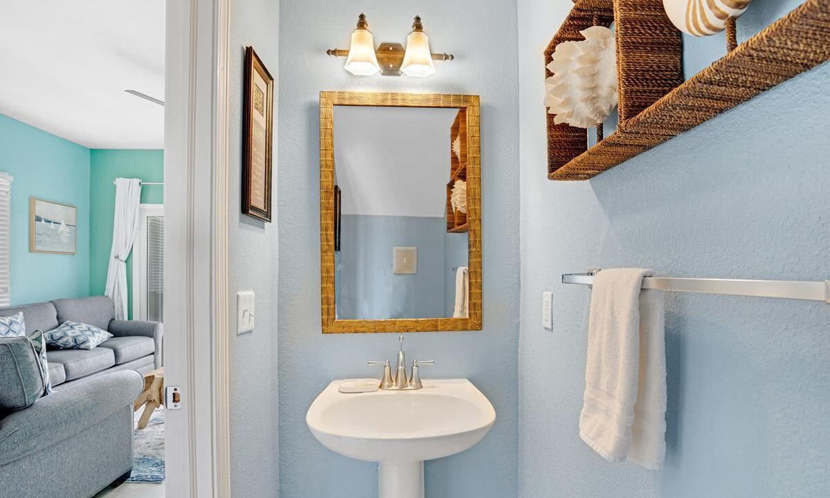 Photo of Bathroom in Marathon