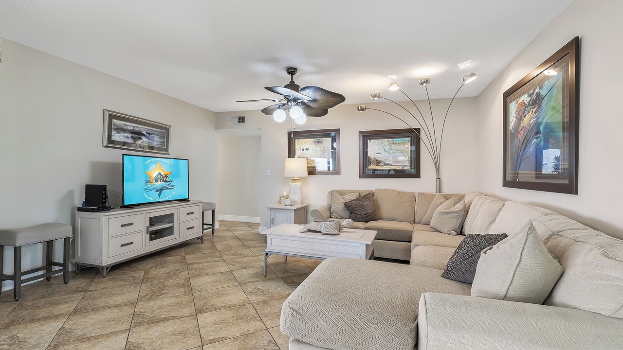 Photo of Livingroom in Pelican