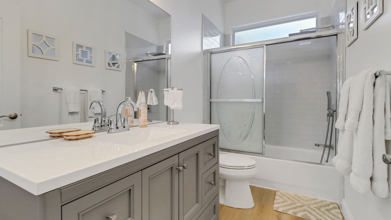 Photo of Bathroom in Central Naples