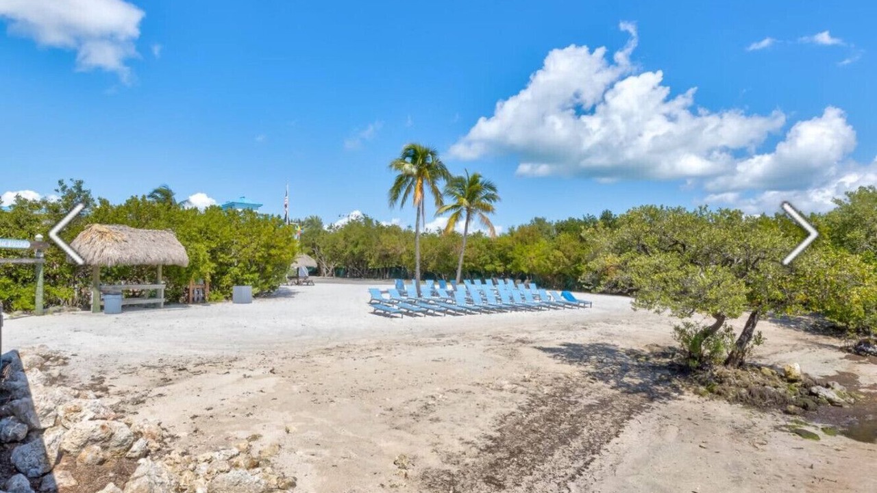 Photo of Others in Tavernier