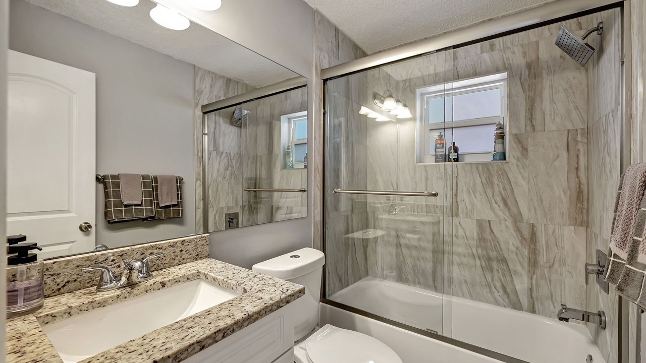 Photo of Bathroom in Port Saint Lucie