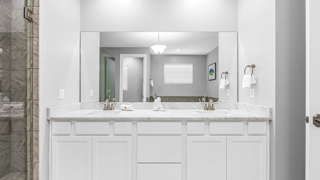 Photo of Bathroom in Indian Harbour Beach