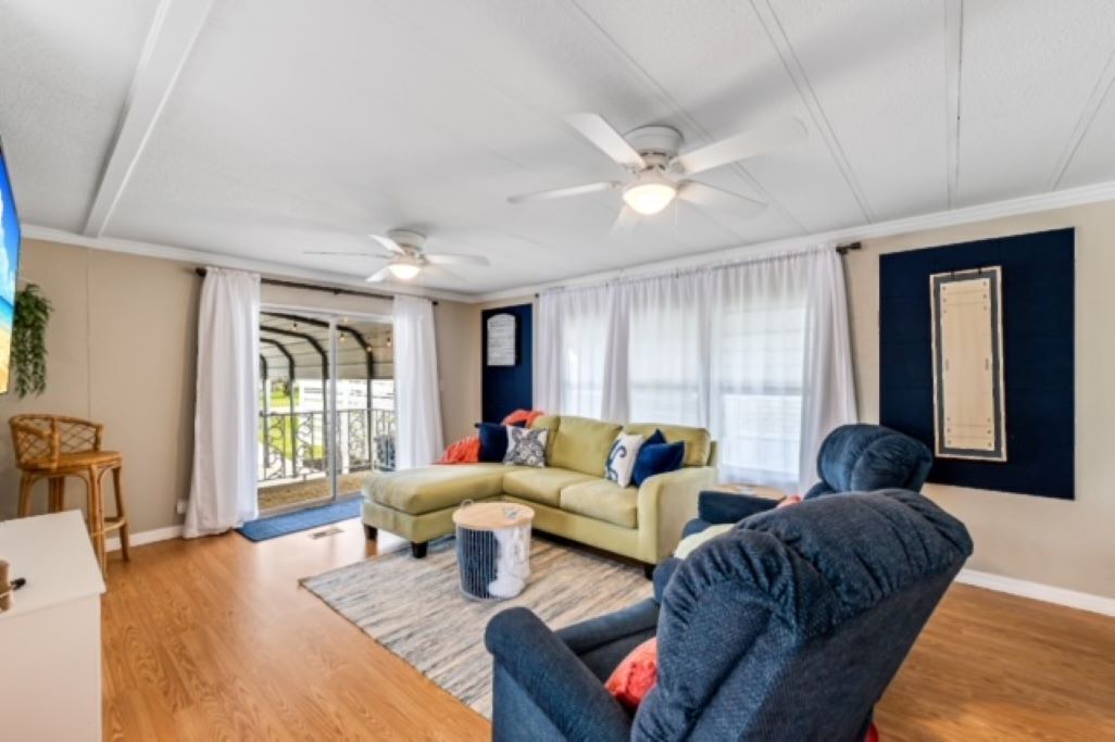 Photo of Livingroom in Iona