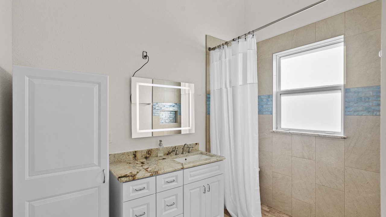 Photo of Bathroom in Indian River Estates
