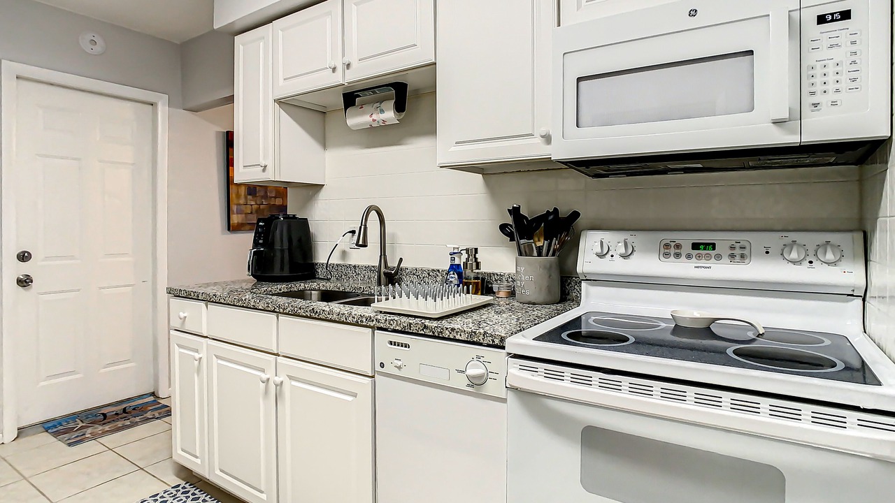 Photo of Kitchen in Anona