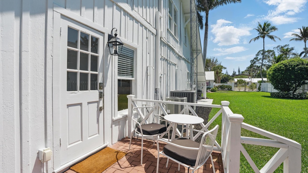 Photo of Outdoor in Old Naples