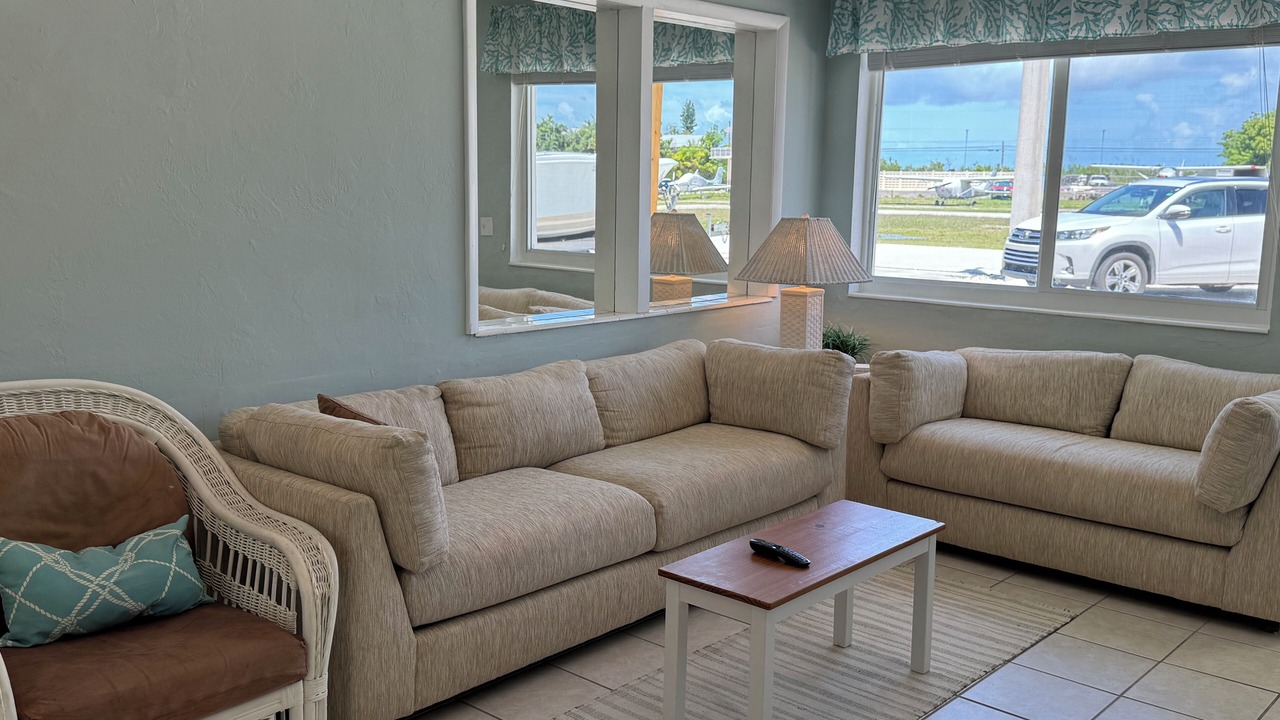 Photo of Livingroom in Summerland Key