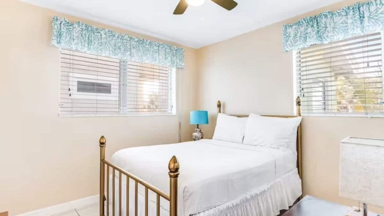 Photo of Bedroom in Summerland Key