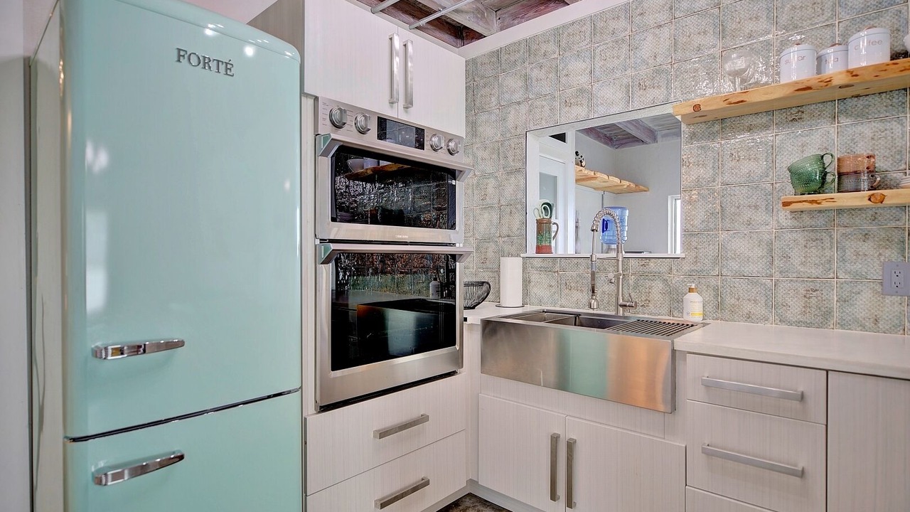 Photo of Kitchen in Avon Park