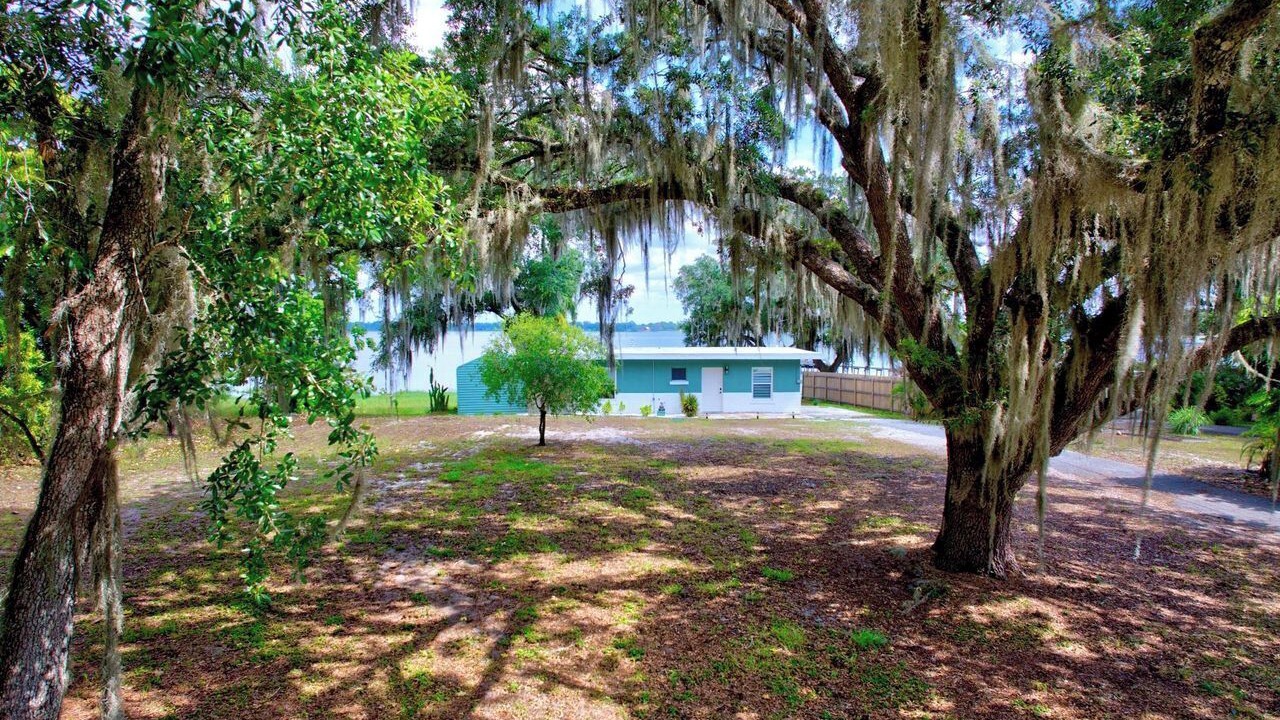 Photo of Outdoor in Avon Park