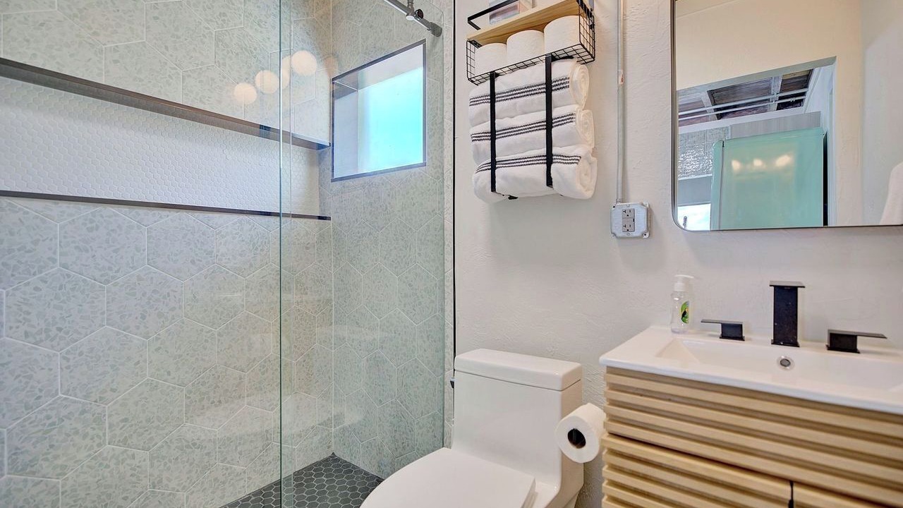 Photo of Bathroom in Avon Park