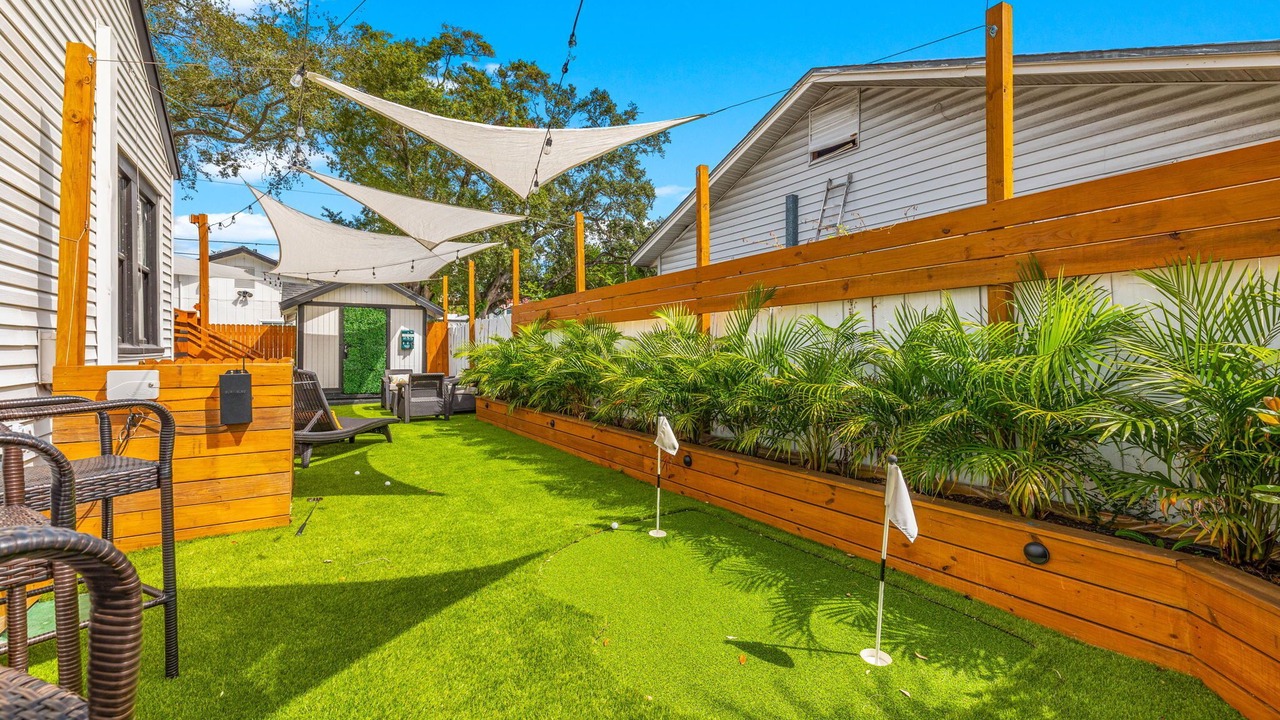 Photo of Patio Balcony in Sun Bay South
