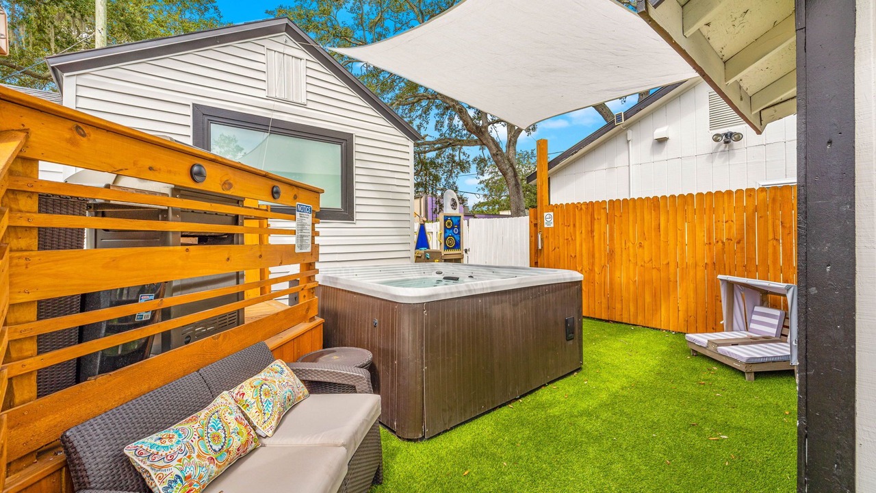 Photo of Patio Balcony in Sun Bay South