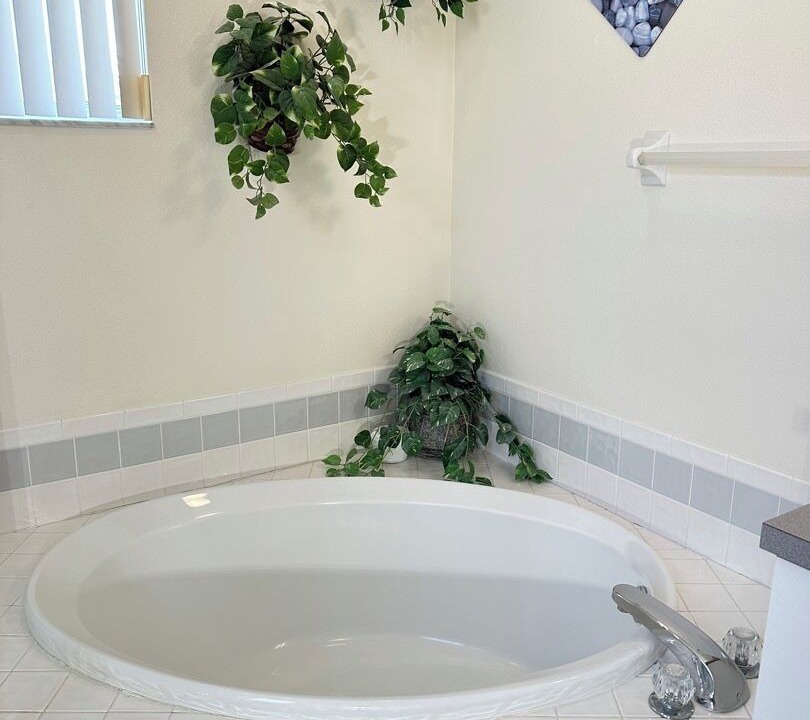 Photo of Bathroom in Gulf Gate Estates