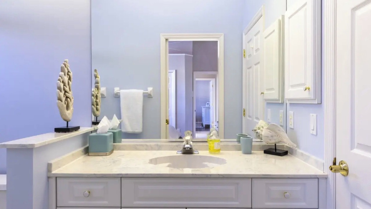 Photo of Bathroom in Bird Key