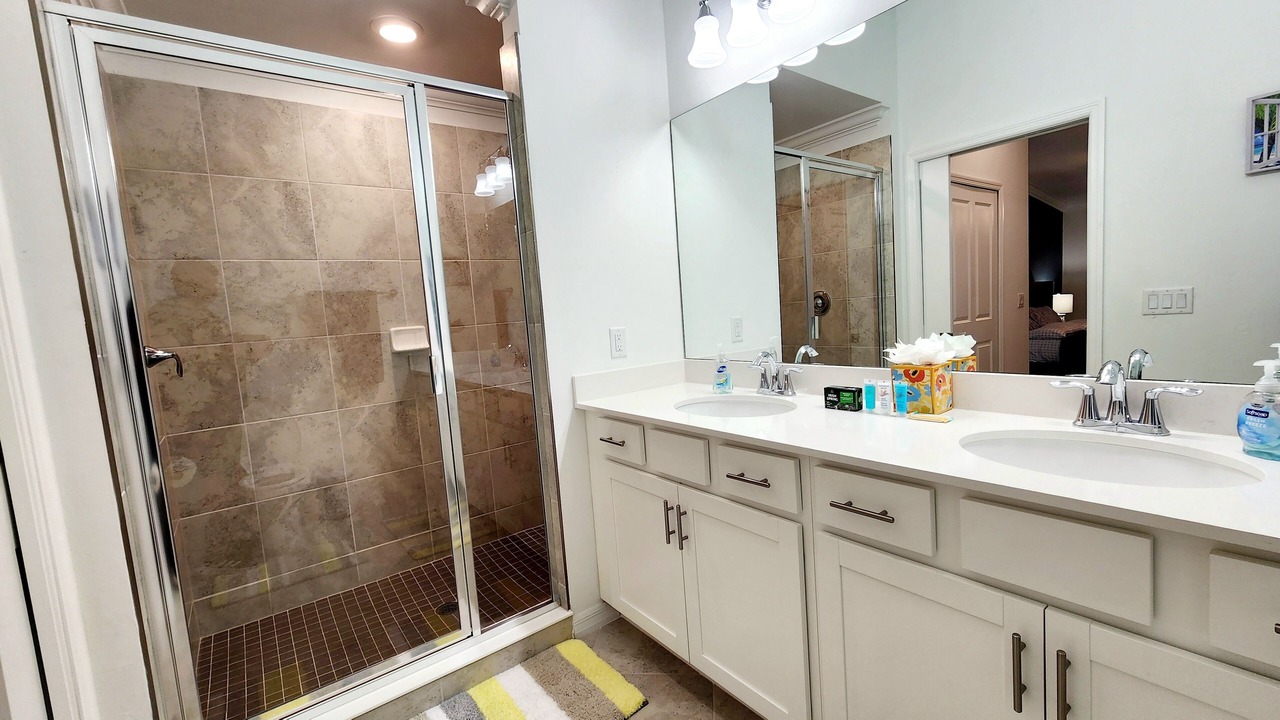 Photo of Bathroom in Immokalee