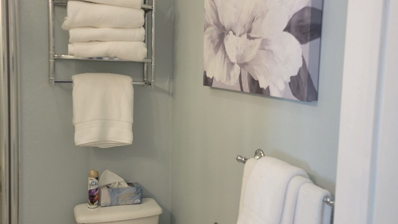 Photo of Bathroom in Dixieland