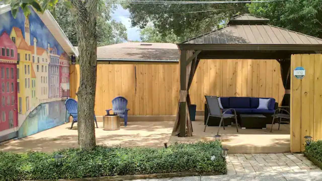 Photo of Patio Balcony in Dixieland