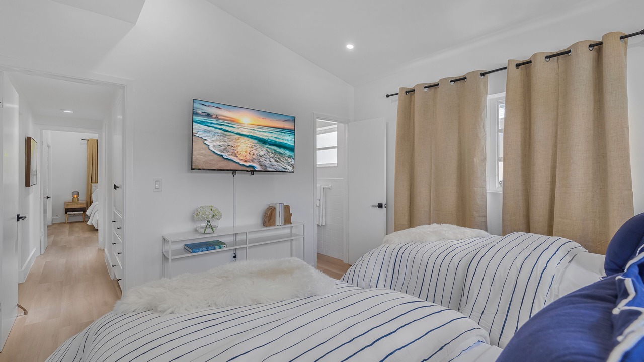 Photo of Bedroom in Northeast Miami