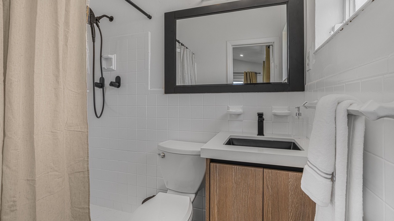 Photo of Bathroom in Northeast Miami