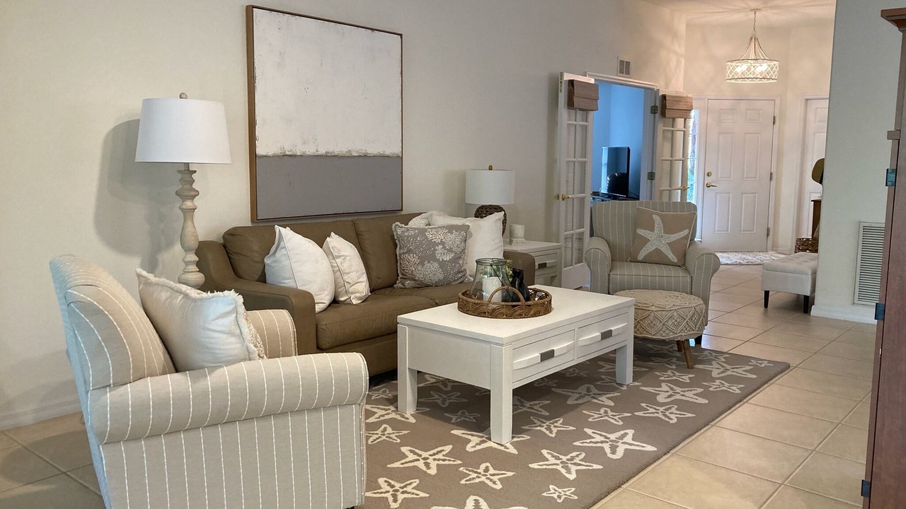 Photo of Livingroom in Fort Myers