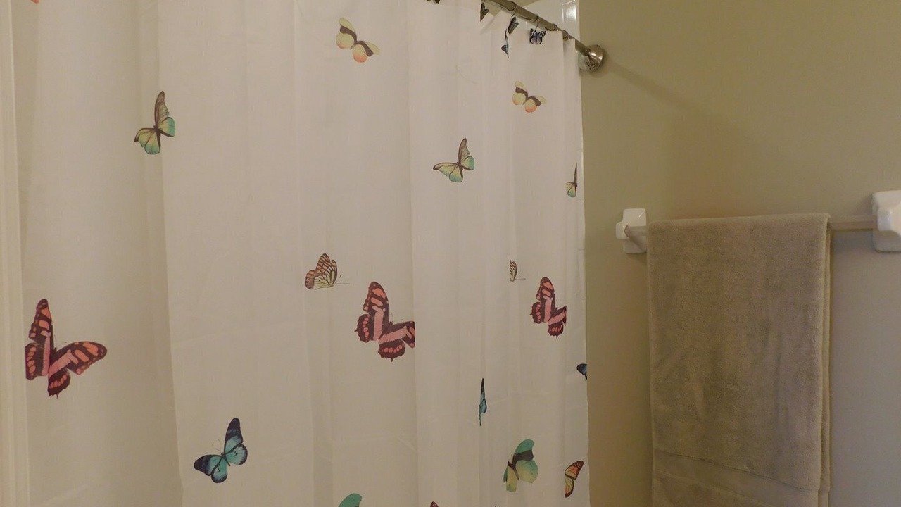 Photo of Bathroom in Biggar