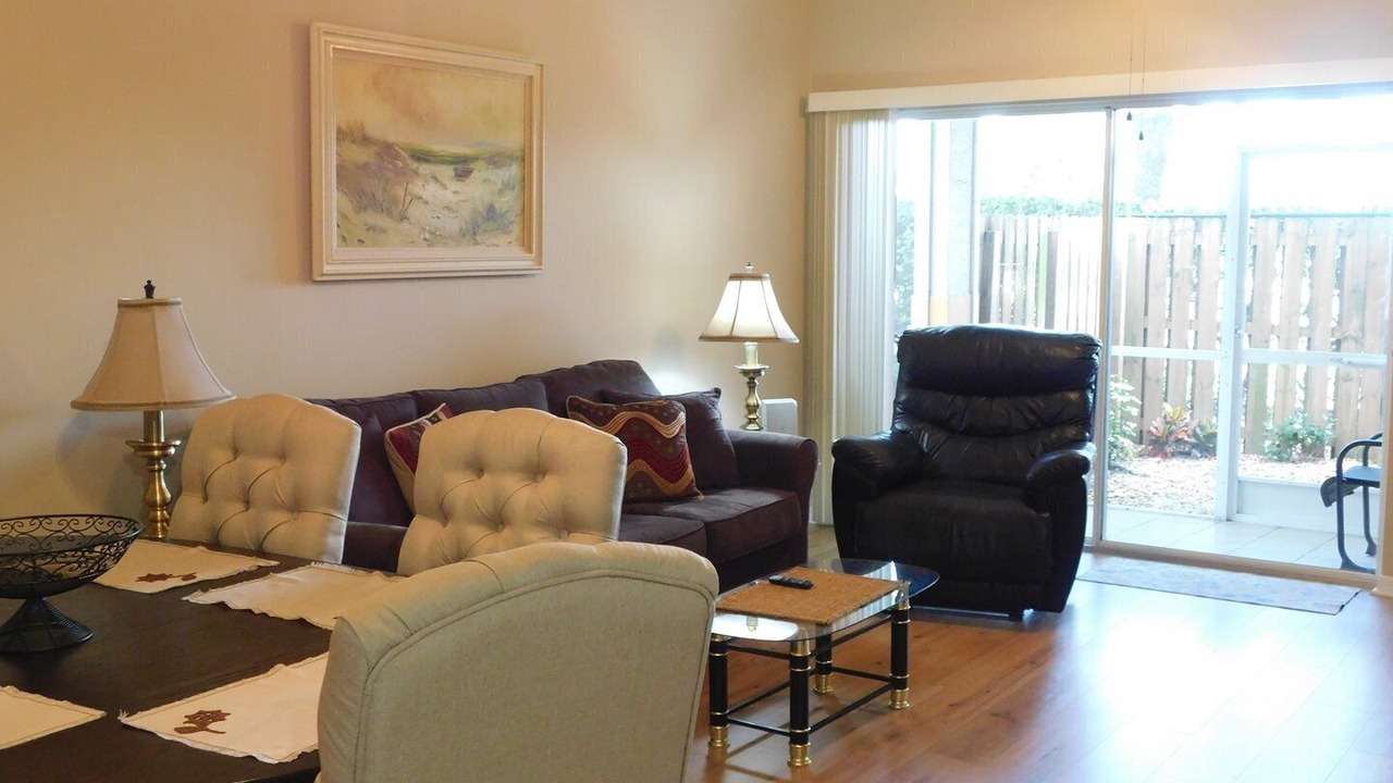 Photo of Livingroom in Biggar